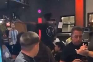 Una moza denunció a los gritos que hay ratas en un restaurante de Mar de Ajó