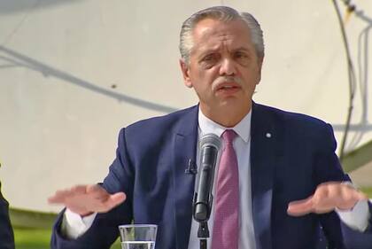 La denuncia de Yañez por violencia de género contra el expresidente Fernández no pasó desapercibida para el seno del peronismo. De hecho, la primera consecuencia fue la renuncia del exmandatario a la presidencia del PJ