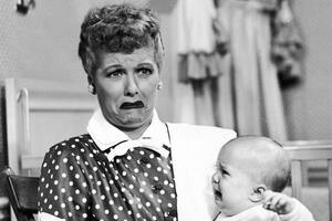 La desagradable manera en la que Lucille Ball se enteró de que estaba embarazada