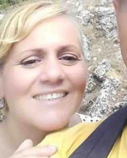 La desconocida hermana de Shakira que trabaja como maestra en España