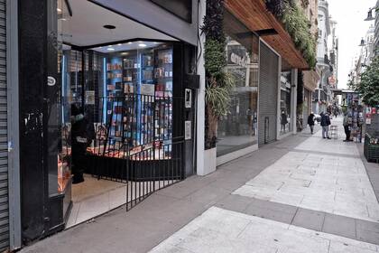 Un 53% de los inquilinos prevé cerrar locales, según un encuesta a empresas que tienen presencia nacional