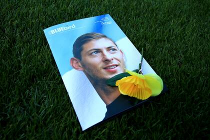 La despedida a Emiliano Sala, el malogrado jugador argentino que falleció cuando el avión en el que viajaba se estrelló en el Canal de la Mancha