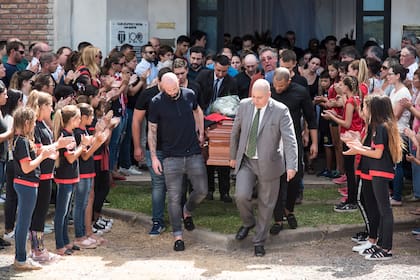 La despedida de Emiliano Sala en el club Progreso