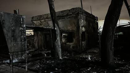 La destilería de YPF destruida por el incendio