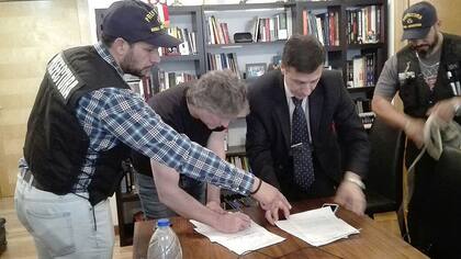 Su socio José María Nuñez Carmona también fue detenido y su ex novia Agustina Kämpfer fue citada a indagatoria