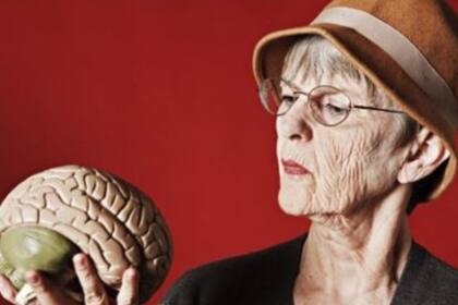 La diabetes y la obesidad afectan al metabolismo de la glucosa y generan resistencia a la insulina. Ambas alteraciones podrían provocar daños crónicos a las neuronas y acelerar el envejecimiento cerebral