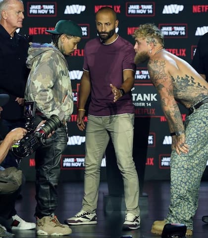 La diferencia de estatura entre Jake Paul y Gervonta Davis ha generado polémica, previo a su combate de exhibición (Facebook/La neta del boxeo)