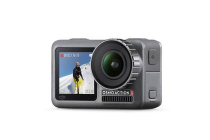 La diferencia que marca la cámara DJI Osmo con su competidor directo GoPro Hero Black está en la pantalla frontal, ideal para registros en modo selfie
