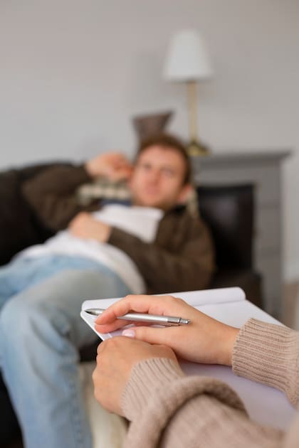La dinámica en la terapia varías según el paciente (Foto: Freepik)