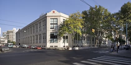 La Dirección General de Administración de Infracciones se encuentra en Av. Regimiento de Patricios 65