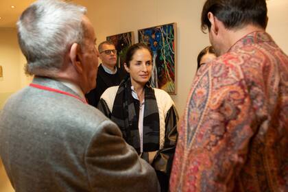 La directora creativa de la casa de fragancias de Carolina Herrera dialoga con Josemi Rodríguez-Sieiro y José Ramón Azpiroz Bengoechea.