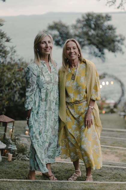 La directora de Cuisine&Vins Flavia Fernández y la diseñadora Amelia Saban, de Ménage à
Trois