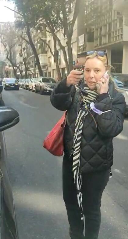 La discusión se dio en el cruce entre las calles Migueletes y Jorge Newbery.