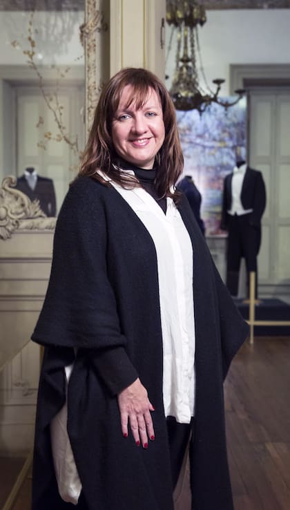 La diseñadora de Indumentaria de la UBA y docente Victoria Salías obtuvo por concurso su cargo de directora del Museo Nacional de la Historia del Traje