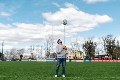 La distensión de la imagen contrasta con lo que Cordero siente frente a la rentrée de este sábado; "estoy un poco nervioso por volver a jugar", admite.
