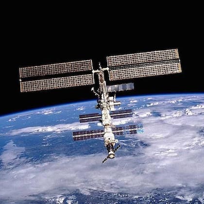 La distensión espacial allanó el camino para una mayor cooperación tras el fin de la Guerra Fría, lo que dio lugar a la Estación Espacial Internacional (EEI) / Foto: NASA