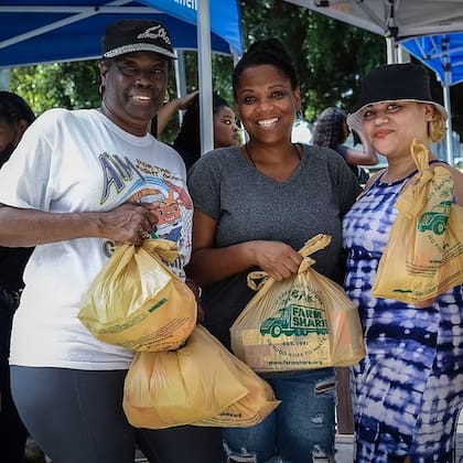 La distribución de alimentos gratis está disponible en diferentes ciudades de Florida