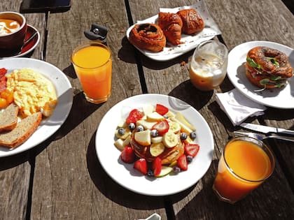 La diversidad de texturas, sabores y nutrientes en estas preparaciones matutinas estimula la saciedad