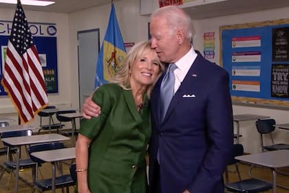 La doctora Jill Biden y el candidato demócrata a la presidencia de Estados Unidos Joe Biden