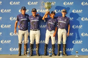 La Dolfina Oriental, en lo más alto del podio: Alejo Taranco, Pelón Stirling, Pedro Chavanne y Santino Taranco