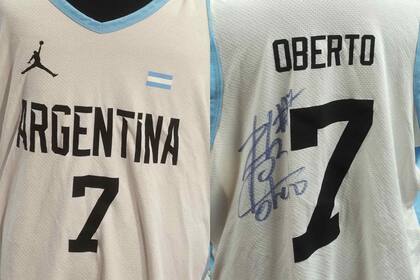 La donación de Fabricio Oberto para la campaña "Dale al Campeón"