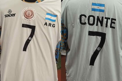 La donación de Facundo Conte para la campaña "Dale al Campeón"