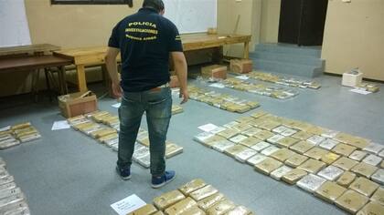 Pese a los repetidos operativos, pocas causas por venta de drogas llegan finalmente a juicio