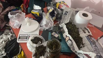 La droga incautada en la vivienda del italiano, en la zona de Once