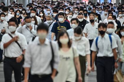 La economía de Japón se contrajo un histórico 7,8% en el trimestre de abril a junio, la peor contracción en la historia moderna de la nación, ya que el coronavirus agrava los problemas económicos del país