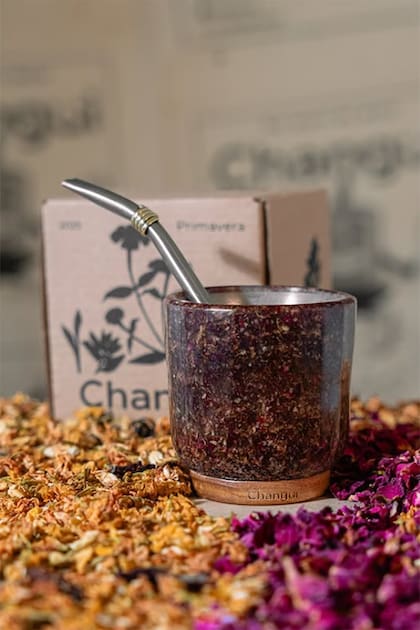 La edición de primavera incorpora flores