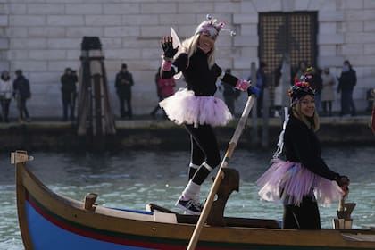 La edición del carnaval 2024 en Venecia rinde homenaje a Marco Polo con motivo del 700 aniversario de su muerte.