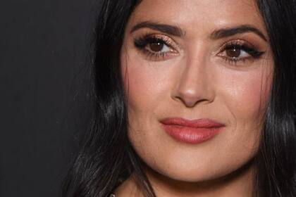 La mexicana Salma Hayek está entre las mujeres seleccionadas por Meghan Markle