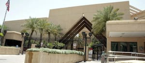 Dos drones impactaron contra la embajada de los Estados Unidos en Arabia Saudita y Trump advirtió que va a responder