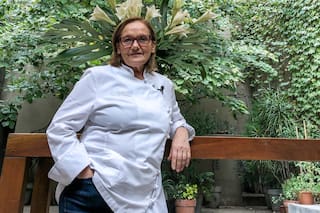 Frente al mar, Dolli Irigoyen deleitó en una cena gourmet con vinos exclusivos