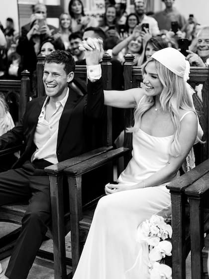 La emoción de Diego "Peque" Schwartzman y Eugenia de Martino durante la ceremonia civil