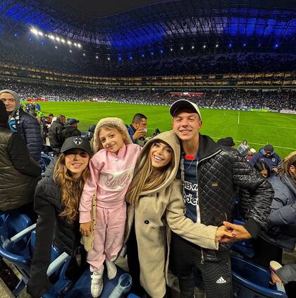 La emoción de Evangelina Anderson de tener a sus tres hijos juntos (Foto: Instagram @evangelinaanderson)