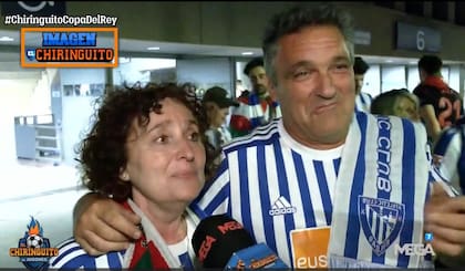 La emoción de Iñigo y su pareja: la Real Sociedad se coronó campeón