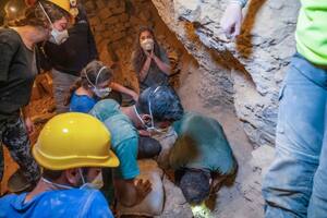 Hazaña arqueológica: hallan un texto bíblico de 2000 años en el Mar Muerto