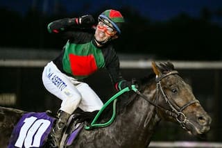 Una mentira piadosa y la resiliencia tras perderlo todo: el jockey que se guardó un llanto 19 años