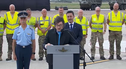 La emoción de Petri cuando Milei lo elogió por la compra de los F-16