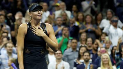 La emoción de Sharapova, tras una victoria espectacular sobre Halep