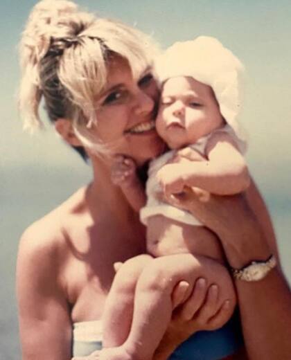 La emotiva despedida de la hija de Olivia Newton-John en redes (Foto: Instagram @chloelattanziofficial)