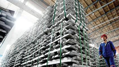 La empresa china Chalco pudo seguir operando una fundición de aluminio gracias a los incentivos que ofreció el gobierno