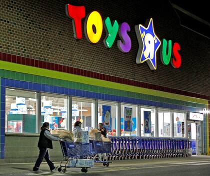 La empresa de juguetes Toys "R" Us anunció la apertura de 28 nuevas tiendas para esta Navidad