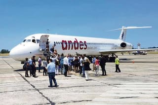 Chubut le debe $280 millones. Una low cost suspende vuelos hasta el lunes