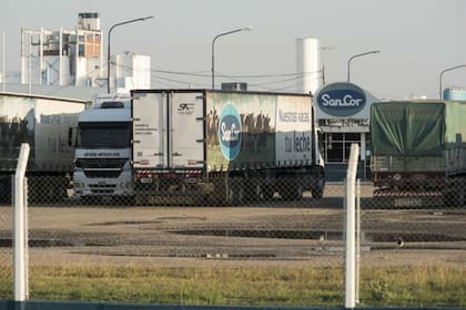 Los jueces Daniel Fernando Alonso, Aidilio Gustavo Fabiano y Sebastián César Coppoletta confirmaron la medida y rechazaron la apelación presentada por la empresa