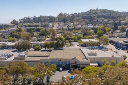 La empresa señaló que una de las causas del cierre tiene que ver con las limitaciones de infraestructura en el local actual