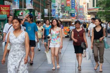 La empresa YCloset confia en que la idea de alquilar ropa se haga más y más popular