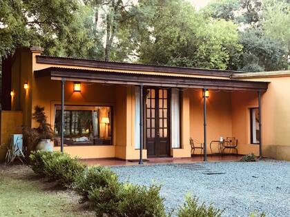 Esta casa divina es un refugio para los amantes del río y la vida campestre.