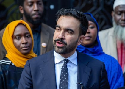 La encuesta de Victory Insights situó a Zohran Mamdani como favorito con un respaldo del 46,7%